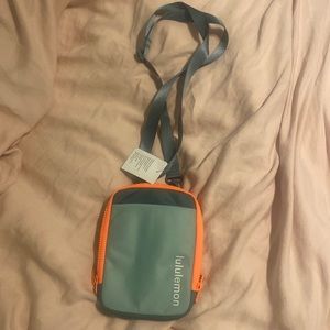 LULULEMON crossbody bag